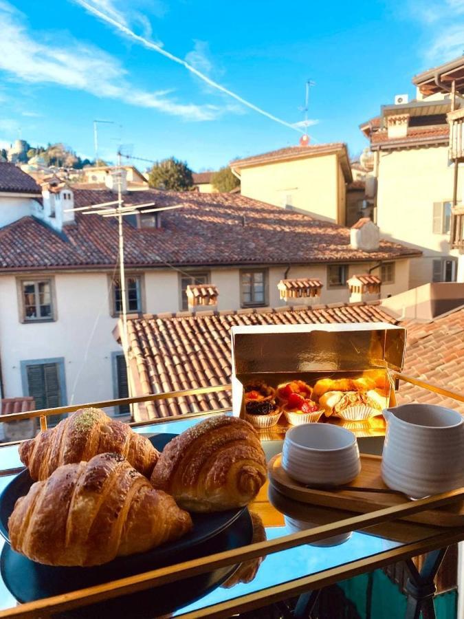 Apartment Rego - Boutique With Some Off-site In A Charming Historic District Close To Upper Town Bergamo